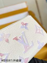 Uubags Louis Vuitton M25597 Key Pouch Dream Beige 12x7x1.5cm - 3