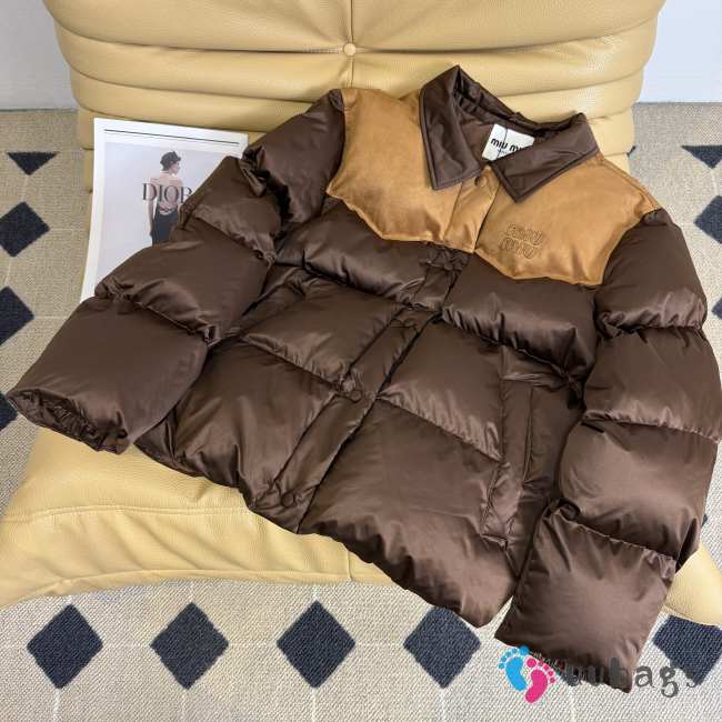 Uubags Miu Miu technical pongé and leather down jacket in coffee - 1