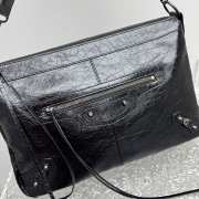 Uubags Balenciaga Le City Moto medium bag in black volcanic rock Arena Storico lambskin 39x26x16cm - 2