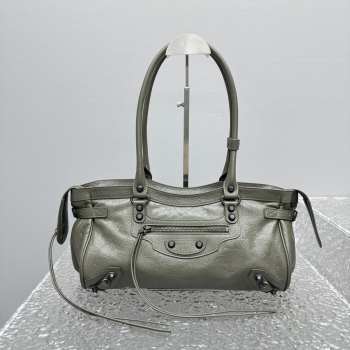 Uubags Balenciaga Le City Bag East-West in army green Arena Storico lambskin, brass hardware 32x19x9cm