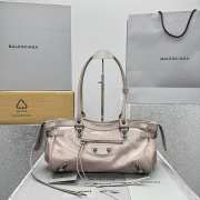 Uubags Balenciaga Le City Bag East-West in sesame Arena Storico lambskin, brass hardware 32x19x9cm - 1