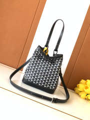 Uubags Moynat Bucket Bag In Black 17x23x13cm - 6