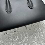 Uubags The Row Alger Large Shoulder Bag In Black 39x18x10cm - 2