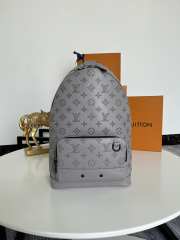 Uubags Louis Vuitton M46107 Racer Sling Bag In Grey Empreinte Leather 24x40x10cm - 1