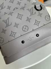 Uubags Louis Vuitton M46107 Racer Sling Bag In Grey Empreinte Leather 24x40x10cm - 3