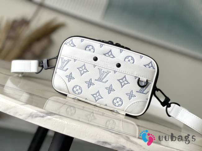 Uubags Louis Vuitton Monogram Shadow Alpha Wearable Bag In White 11x18.5x6.5cm - 1