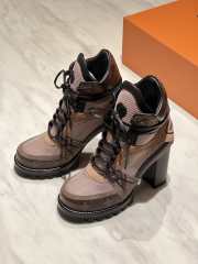 Uubags Louis Vuitton 1A94O1 Star Trail Ankle Boot In Beige - 6