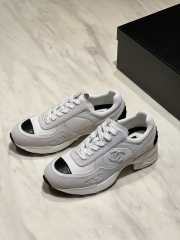 Uubags Chanel Sneakers Synthetic Fabric, Glossy Calfskin & Suede Calfskin In White 4cm - 1