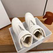 Uubags Maison Margiela Future Sneaker In White - 4