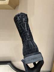 Uubags Fendi Apres Chic Brown FF chamois low boots in black 2.5cm - 6