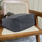 Uubags YSL Le 5 À 7 Bea bag in urban blue suede 50x28x18cm - 4