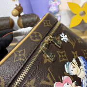 Uubags Louis Vuitton M26647 Nice Mini “Vivienne Holiday” Vanity Case 20x13.5x12cm - 2