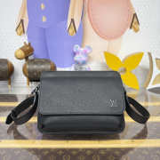 Uubags Louis Vuitton Boarding Messenger Bag In Black 24x9x18cm - 1