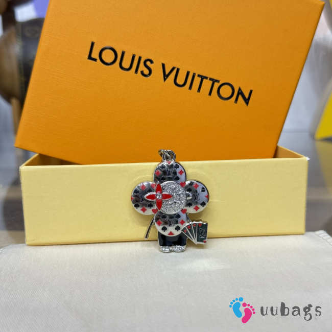Uubags Louis Vuitton Vivienne Playing Cards Bag Charm and Key Holder 01 - 1
