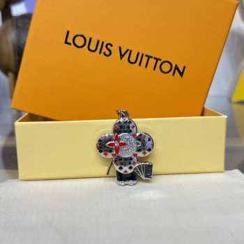 Uubags Louis Vuitton Vivienne Playing Cards Bag Charm and Key Holder 01