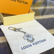 Uubags Louis Vuitton Vivienne Playing Cards Bag Charm and Key Holder 03 - 5