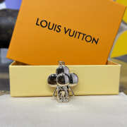 Uubags Louis Vuitton Vivienne Playing Cards Bag Charm and Key Holder 04 - 5