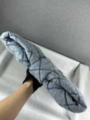 Uubags Chanel 22 Large Tote Bag in Light Blue Quilted Denim with Antique Gold Hardware 29x38x5cm - 5