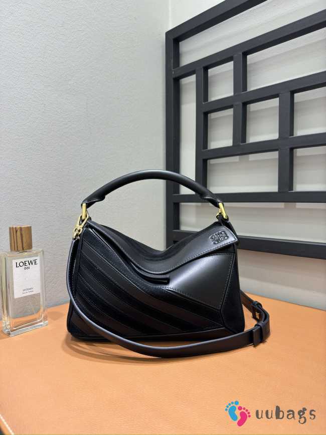 Uubags Loewe Small Puzzle Bag In Classic Calfskin And Suede Black 24x10.5x16.5cm - 1