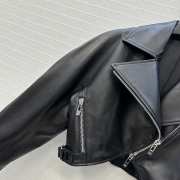 Uubags Alaia cropped biker jacket in faded nappa black - 4