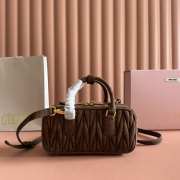 Uubags Miu Miu Arcadie matelassé suede bag in dark brown 22x10.5x7.5cm - 5