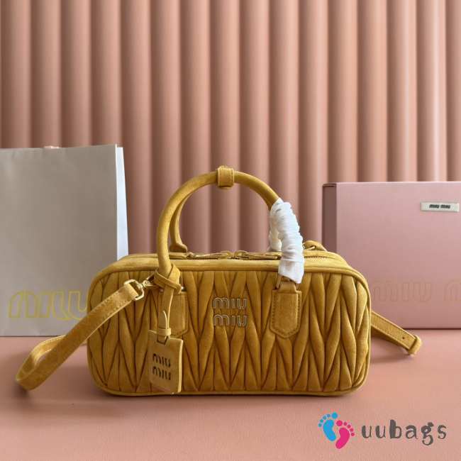 Uubags Miu Miu Arcadie matelassé suede bag in whiskey 27x12x9cm - 1