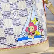 Uubags Louis Vuitton Damier Azur Vivienne Sac Nano Noé bucket bag 13x16x10cm - 6