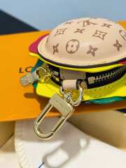 Uubags Louis Vuitton Monogram Calfskin Burger Pouch Charm Bag In Beige 6cm - 5
