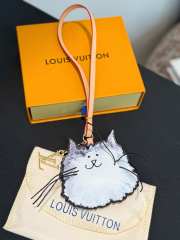 Uubags Louis Vuitton M02944 Cat Bag Hanging Accessories Gray - 2