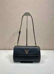 Uubags Prada 1BN022 small leather shoulder bag in black 26x14x9.5cm - 1