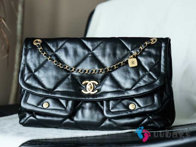 Uubags Chanel Maxi Flapbag In Black Lambskin Leather 27x45x10cm - 1