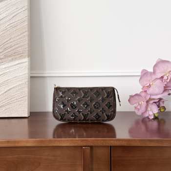 Uubags  M26473 Louis Vuitton Pochette Accessoires Bag 13.5x4x23.5cm