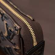 Uubags  M26473 Louis Vuitton Pochette Accessoires Bag 13.5x4x23.5cm - 3