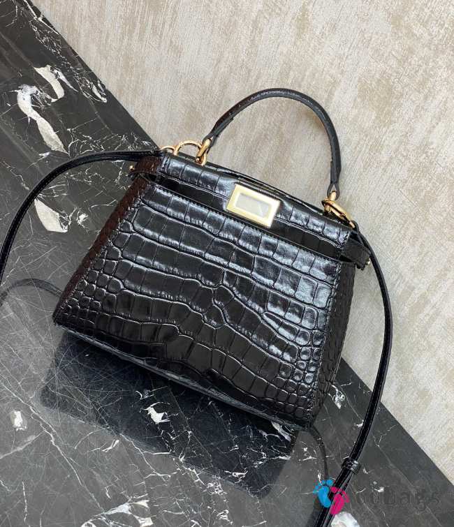 Uubags Fendi Peekaboo Mini Black Crocodile Leather Bag 23x18x11cm (L) - 1
