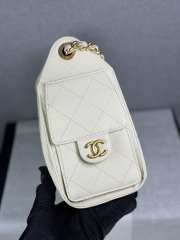 Uubags Chanel 25 Mini Handbag Grained Calfskin & Gold-Tone Metal In White 20x22x12.5cm - 3