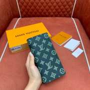 Uubags Louis Vuitton Brazza Wallet Monogram Shadow Leather Dark Green 10x19x2cm  - 4