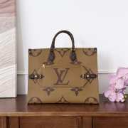 Uubags Louis Vuitton M46823 OnTheGo Voyage Bag 43x33x18.5cm - 1