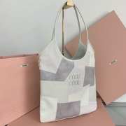 Uubags Loewe Ivy leather patchwork bag chalk white 40x35cm - 5