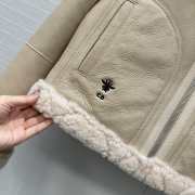 Uubags Miss Dior Shearling Jacket In Beige - 3