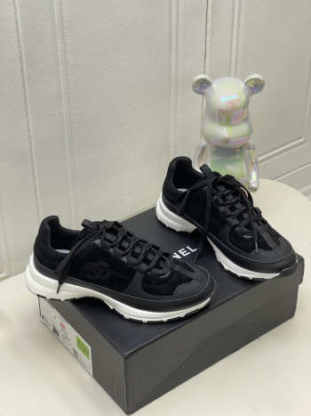 Uubags Chanel Sneakers Suede & Calfskin In Black