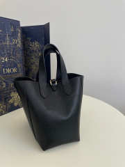 Uubags Dior Small Signature Bucket Bag Black Grained Calfskin 21x11x19cm  - 6