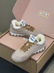 Uubags Miu Miu Leather and Shearling Sneakers Beige  - 2