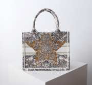 Uubags Dior Book Tote Small Size Latte and Gold-Tone Zodiac Embroidery 26.5x21x14cm - 3