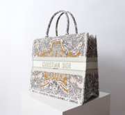Uubags Dior Book Tote Large Size Latte and Gold-Tone Zodiac Embroidery 41.5x34.5x16cm - 6