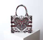 Uubags Dior Small Book Tote Bag Butterfly Embroidery in Red and Black 26.5x21x14cm - 5