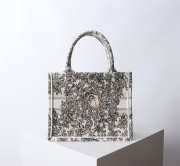Uubags Small Dior Book Tote Bag in Beige Multicolor Toile de Jouy Flower Embroidery 26.5x21x14cm - 4