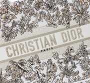 Uubags Medium Dior Book Tote Bag in Beige Multicolor Toile de Jouy Flower Embroidery 36.5x28x14cm - 2