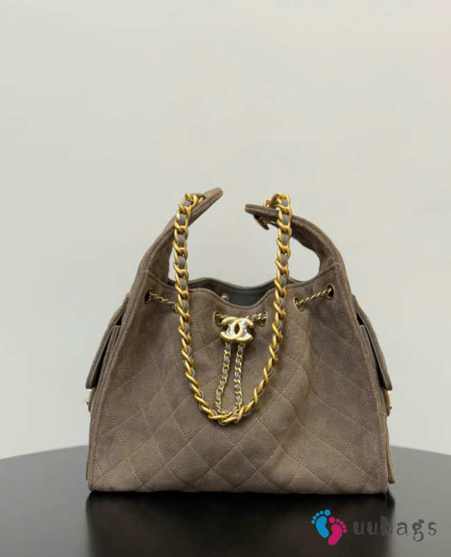 Uubags Chanel 25 Small Handbag Suede Calfskin & Gold Metal Beige taupe 30x26x14cm (H) - 1