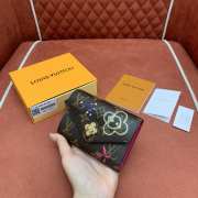 Uubags Louis Vuitton M15337 Victorine Wallet Monogram/ Frozen Orchid 12x9.5x2.5cm - 4