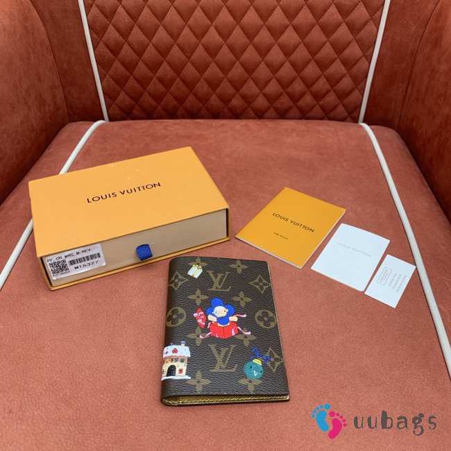 Uubags Louis Vuitton M15327 Passport Cover Monogram Iced Gold 14x10x2.5cm - 1